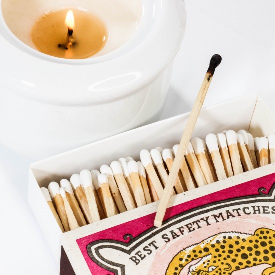 Cutie Chibrituri - Chasing Big Cats